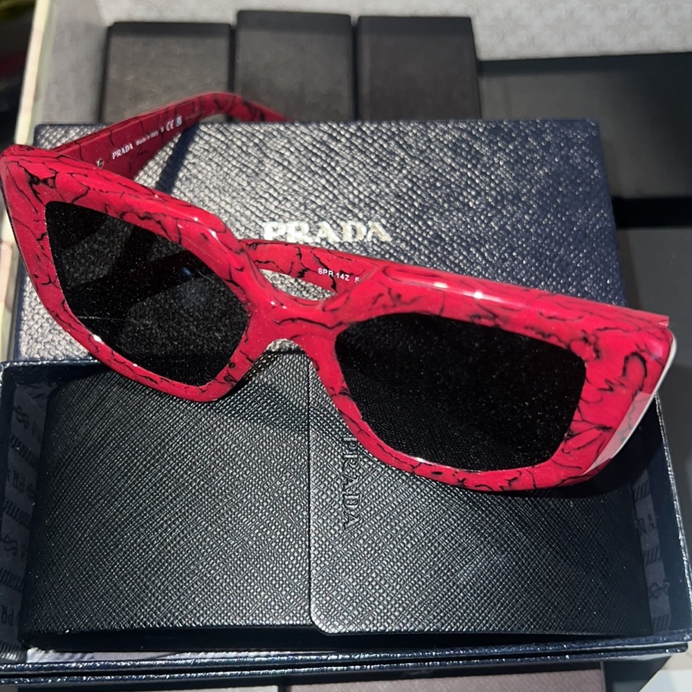 Prada Red Marble Cat Eye Symbole Sunglasses PR 14ZS - Picture 14 of 16